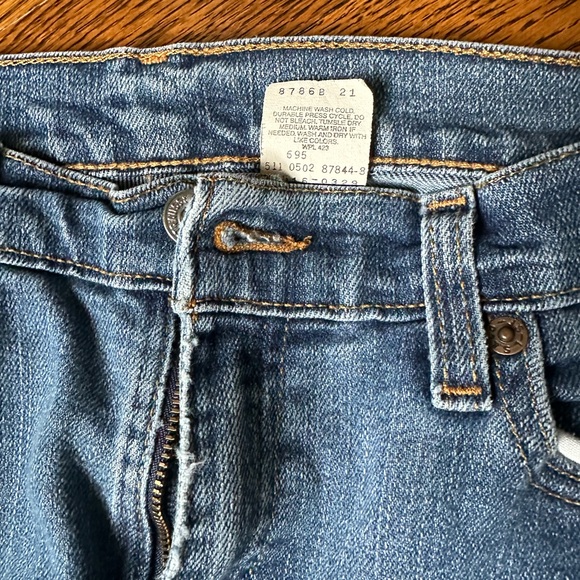 Levis Vintage 90s 515 Bootcut Jeans - Picture 2 of 9